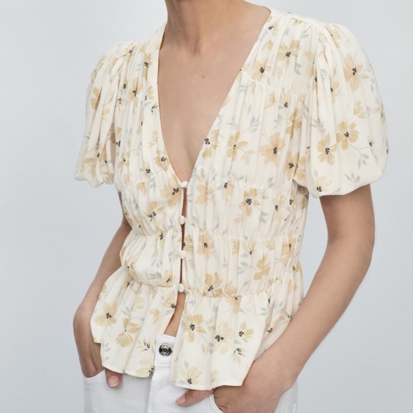 Zara Tops Zara Floral Puff Sleeve Blouse Poshmark